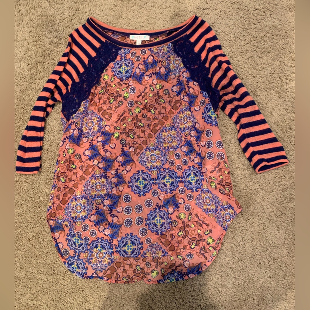 Adorable too! Sheer bottom- perfect for fall!!